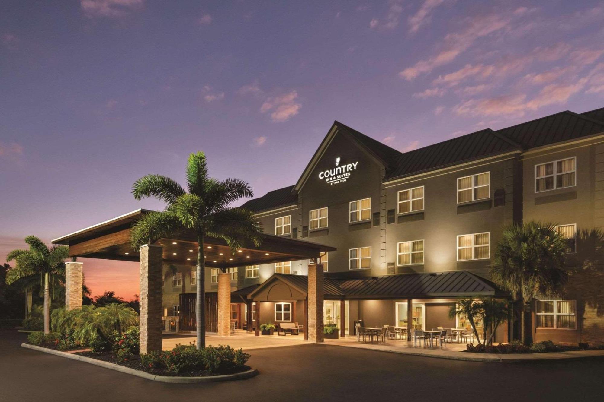 Country Inn & Suites By Radisson, Bradenton-Lakewood-Ranch, Fl Екстериор снимка